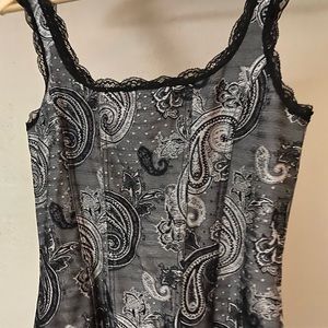 White House Black Market beautiful top